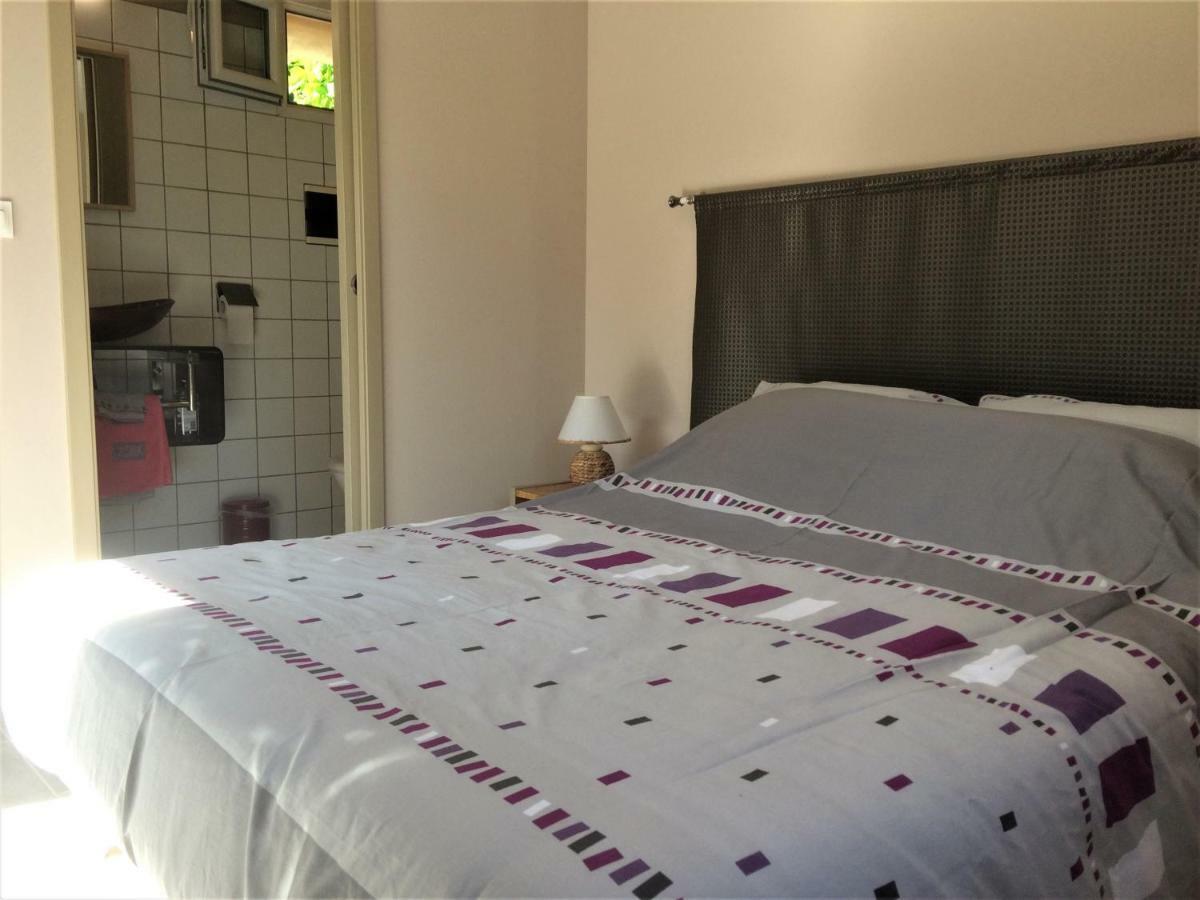 Les Deux Chemins Hotel Mons  ภายนอก รูปภาพ